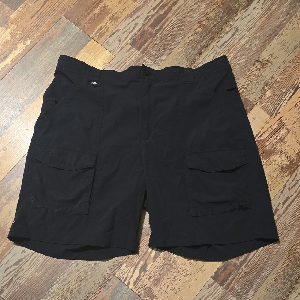 Columbia Mens XL Omni-Shade Cargo Shorts Fishing Hiking Active‎ Black